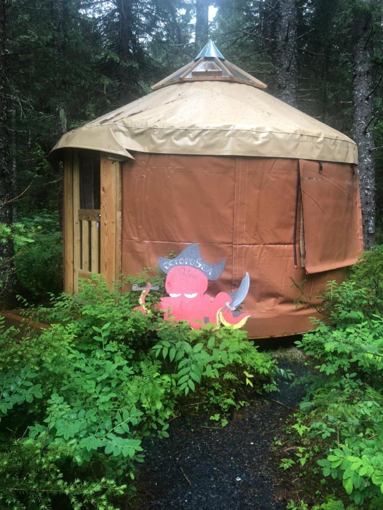 Queen Yurt at Yurt Village with Shared Bathroom interior